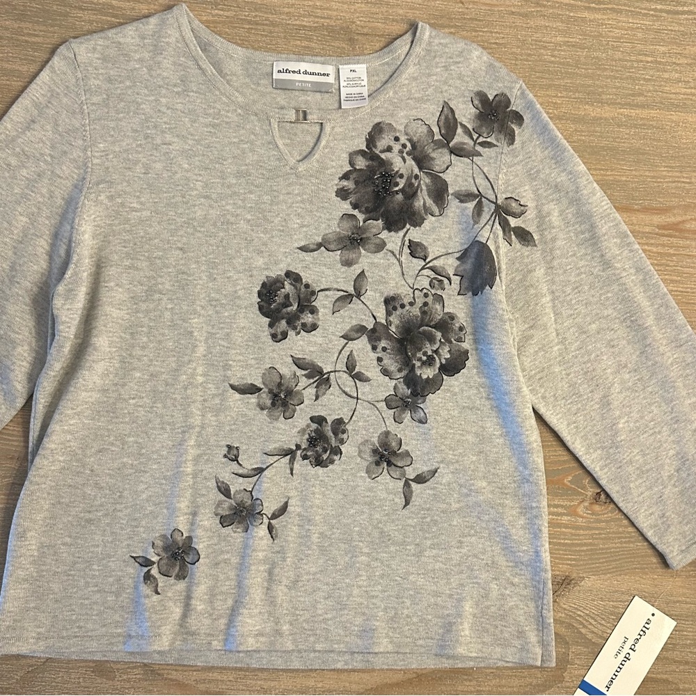 Alfred Dunner Gray Floral Top